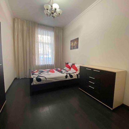 Suites On Chaikovskogo Odesa Exterior foto